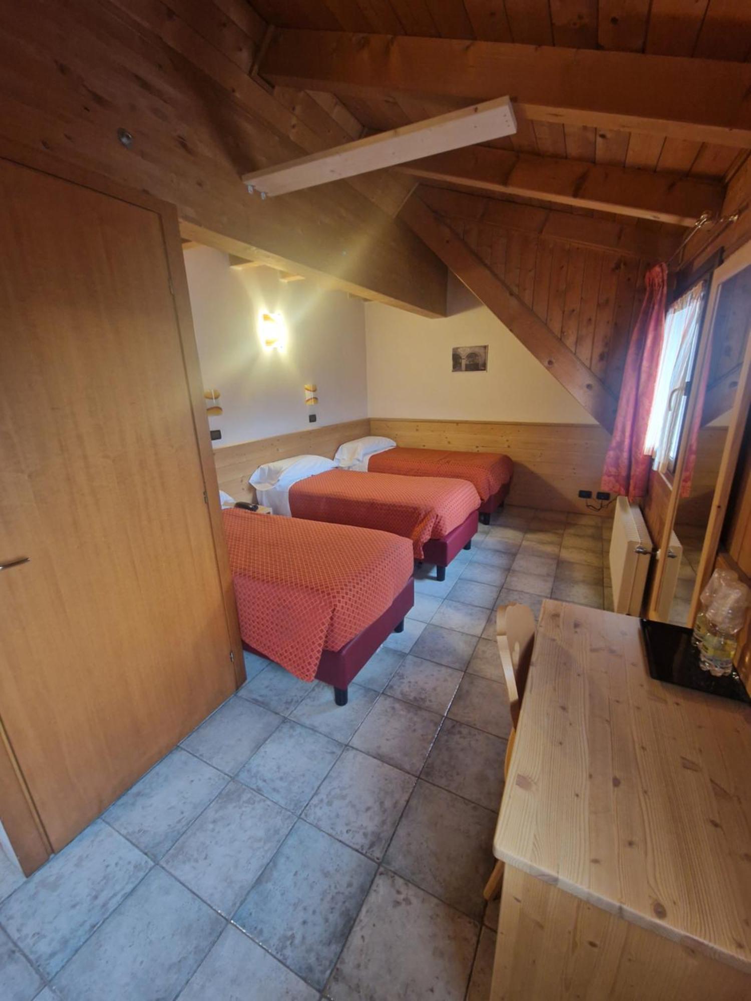 Hotel Raibl E Appartamenti Tarvisio Exterior foto