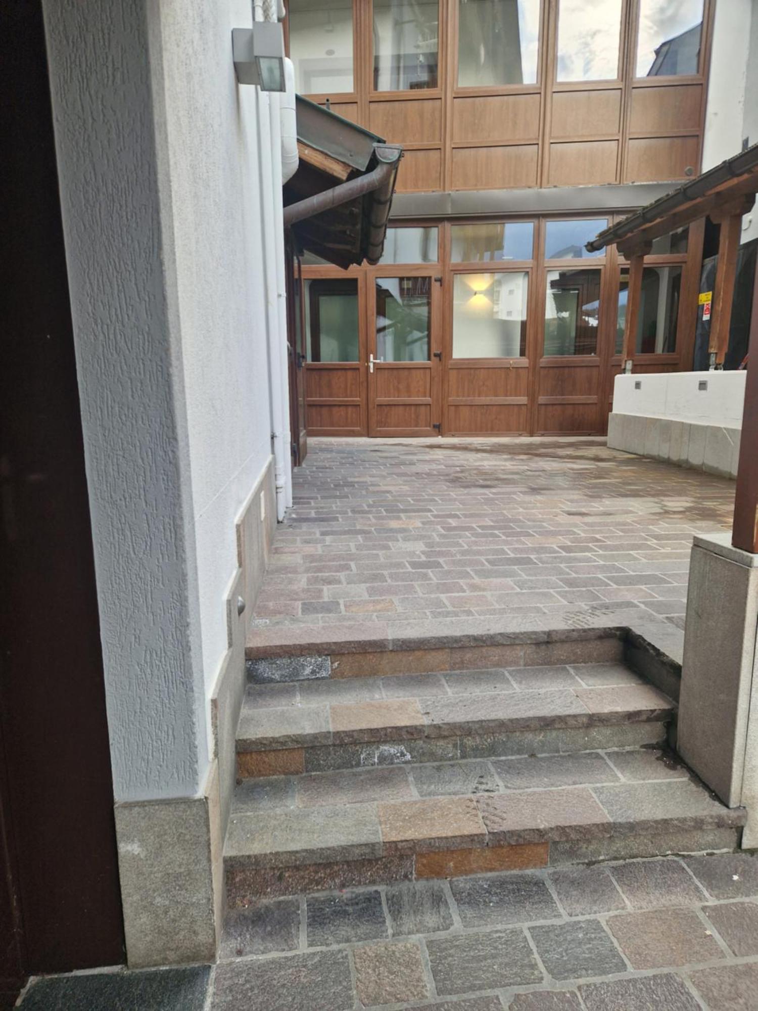 Hotel Raibl E Appartamenti Tarvisio Exterior foto