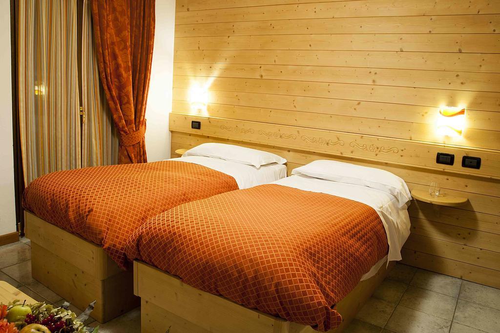 Hotel Raibl E Appartamenti Tarvisio Exterior foto